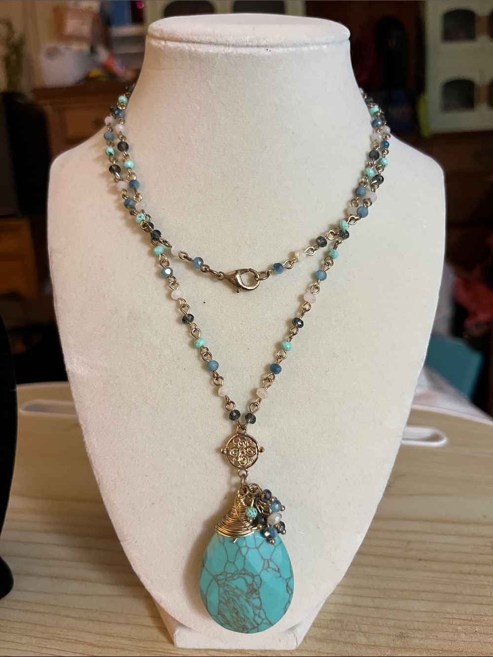 Faux Turquoise Teardrop Pendant Necklace - Gold Tone Accents
